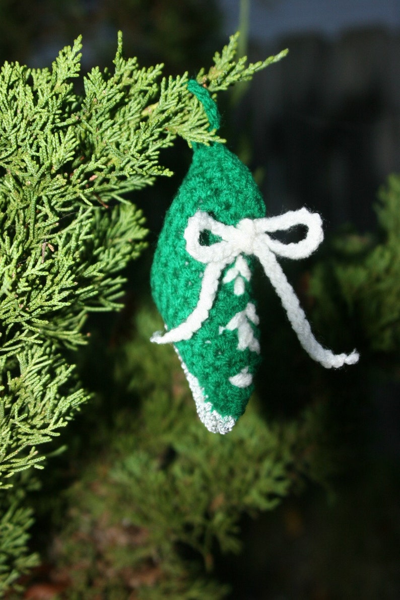 CROCHET PATTERN Ice Skate Christmas Ornament image 2