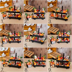 Dockhusminiatyr Etagere Jul 1:12 Julbakverk Jultomten Dockhus Jul Adventsgodis Pepparkaksmini