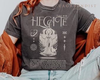Maglietta della stregoneria di Ecate / Maglietta della strega dell'Accademia Oscura / Maglietta dei colori comfort della dea Ecate