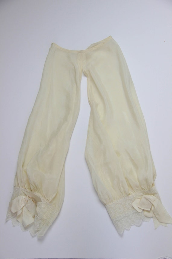 Vintage Silk & Lace Pantaloon with Silk Ribbon Bo… - image 2