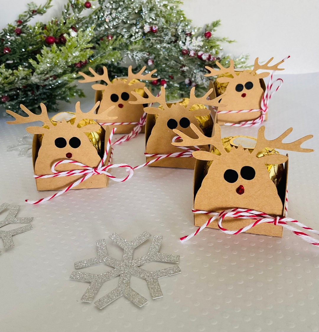 Reindeer Candy Favor Ferrero Rocher Chocolate Holder Place Setting Reindeer Candy Favor Ferrero Rocher Chocolate Holder Place Setting
