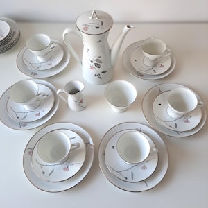 Elegant Vintage Rosenthal &quot;Form 2000 Cherry Blossom Design&quot; Dinnerware - 21-Piece Tea/Coffee Set for 6 Persons (Made in Germany, 1980s)