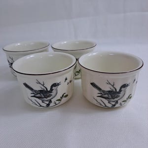Villeroy & Boch Luxemburg / Serie: Paradiso Souffléschalen – Vogeldekor „Le Bec-Figue“. / Vintage aus den 1980er Jahren / 4er Set