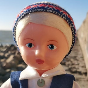 Boneca de lembrança Boneca URSS Boneca vintage Boneca nacional Boneca estoniana Boneca Salvo