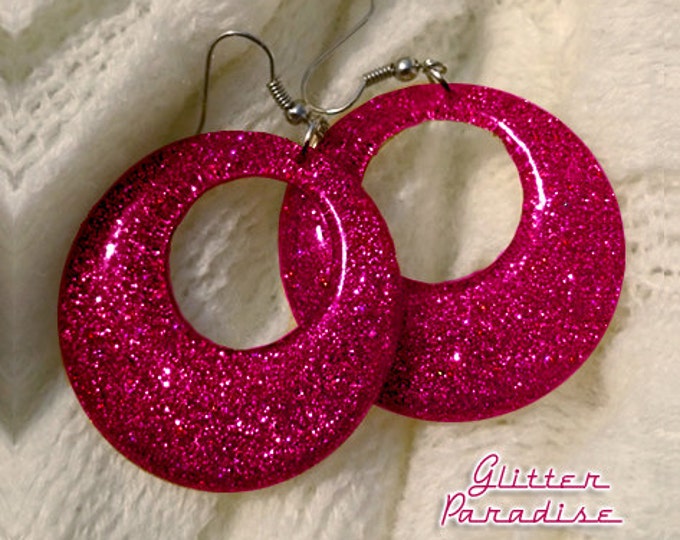 Confetti Lucite Hoops Plum - Earrings - Confetti Lucite Hoops - Hoops Earrings - Glitter Hoops - Retro Earrings - Pinup - Glitter Paradise®