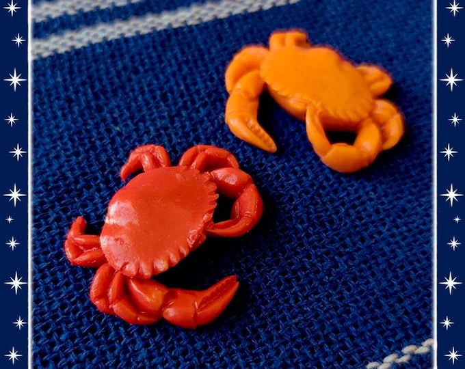Clawdia the Crab - Brooch - Crab - Crab Brooch - Seafood Ornament - Nautical Jewelry - Novelty Brooch - Beach Jewelry - Glitter Paradise®