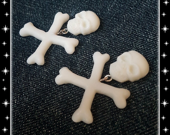 Skull and Crossed Bones - Earrings - Skull - Ghoul - Punk - Rockabilly - Cute & Dead - Punk - Gothic - Dead - Glitter Paradise®