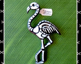 Dead Flamingo - Brooch - Dead Flamingo - Skeleton Flamingo - Gothic - Psychobilly - Day of the dead - Bones - Calavera - Glitter Paradise®