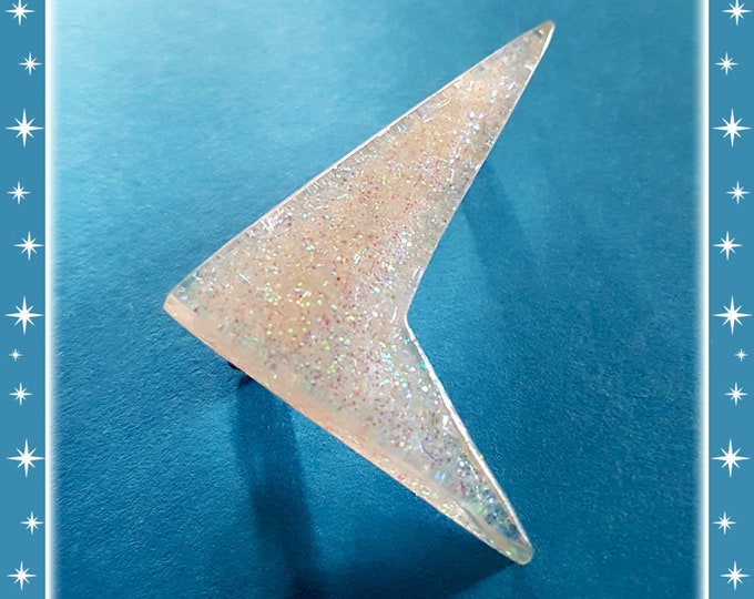 Sharp Boomerang Glitter Dust - Brooch - Atomic Boomerang - Mid-Century Modern - 50s - Confetti Lucite - Pin-up - Retro - Glitter Paradise®