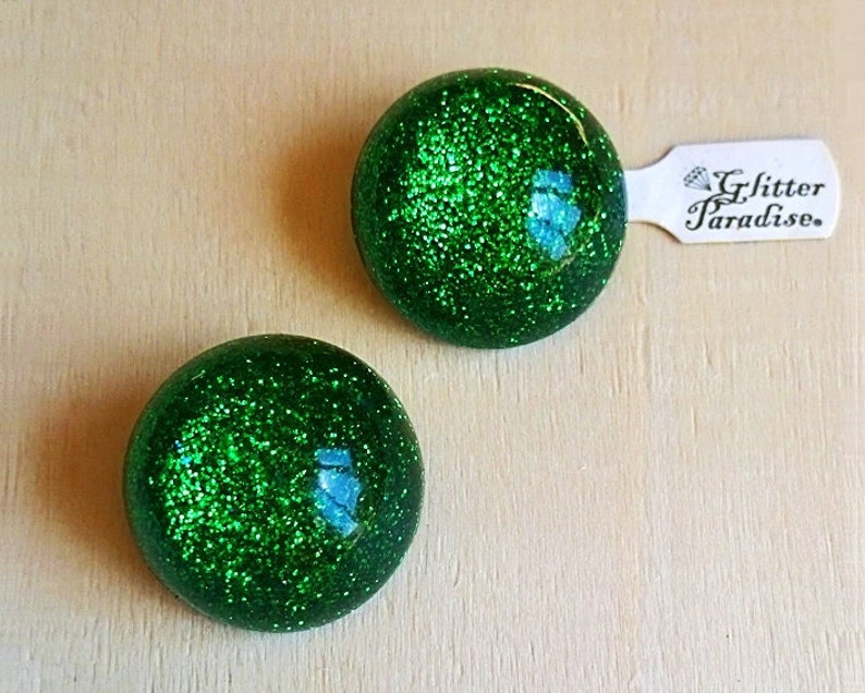 Lucite Big Dômes Earrings Confetti Lucite Glitter Dômes Retro Earrings Mid-Century Jewelry Vintage Inspired Glitter Paradise® Green