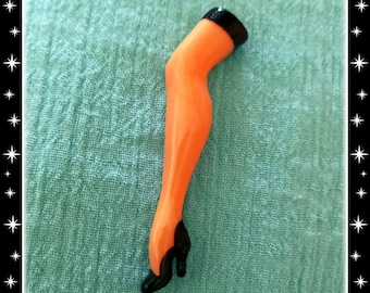 40's Vintage Replica Leg - Brooch - Pinup Legs Brooch - Leg Brooch - Pinup Brooch - 1940s Jewelry Repro - Novelty Brooch - Glitter Paradise®