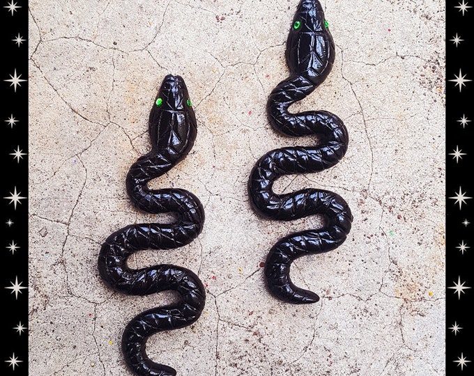 Salem's Snakes - Earrings - Snake Priestess -  Black Magic - Wicca - Witchcraft - Salem Witch - Neo-paganism - Witchery - Glitter Paradise®