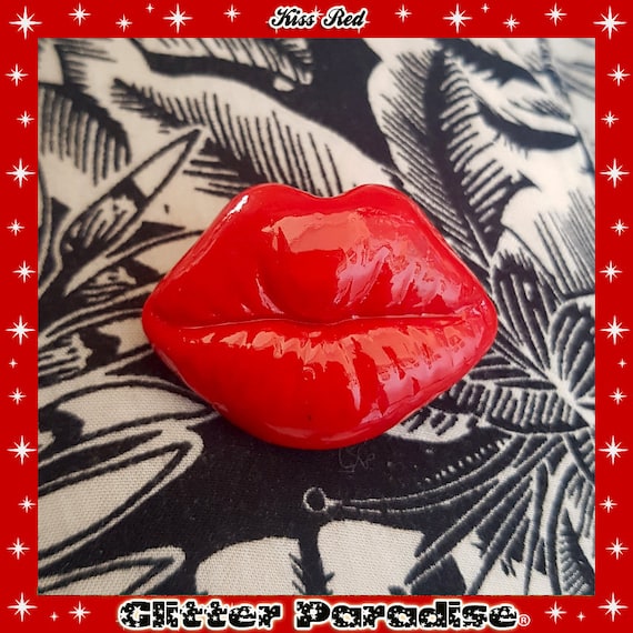 Lollipop Lips T Shirt Xoxxo Kiss Luscious Red Lips Lollipop Lips T Shirt Xoxxo Kiss Luscious Red Lips