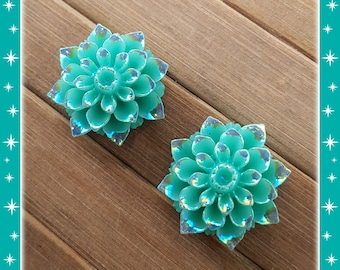 Bali Flower - Earrings - Turquoise Flower - Iridescent Flower - Retro 50s - Iridescent Effect - Floral - Nature Earrings - Glitter Paradise®