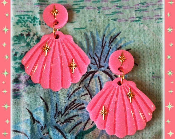 Atomic Seashell - Earrings - Under the Sea - Summer Beach Jewelry - Seashell Earrings - Mermaid Earrings - Beach Jewelry - Glitter Paradise®