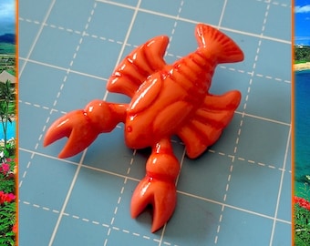 Fakelite Omar The Lobster - Brooch - Lobster - Seafood Ornament - Nautical Jewelry - Novelty Brooch - Beach Jewelry - Glitter Paradise®