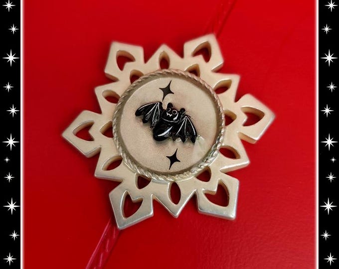 Starburst Frame Atomic Bat - Brooch - Bat Jewelry - Gothic - Halloween Jewelry - Vampire Jewelry - Darkness - Bat Brooch - Glitter Paradise®