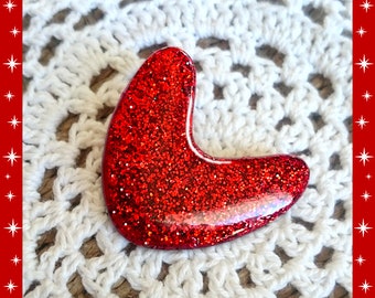 Atomic Boomerang Glitter Dust - Broche - Boomerang - Mid-Century Modern - 50s - 60s - Lucite - Boomerang Broche - Retro - Glitter Paradise®