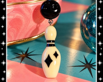 Fakelite Bowling Black & White Brooch - Bowling Skittles - Retro Bowling - Vintage Bowling - Bowling Jewelry - 1950s - Glitter Paradise®