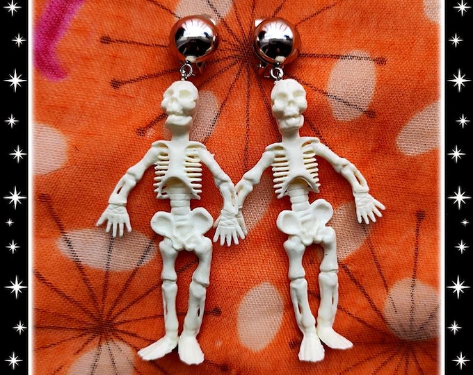 Skeleton - Earrings - Ghoul Earrings - Skull Punk Jewelry - Halloween Earrings - Halloween Jewelry - Skeletons Earrings - Glitter Paradise®