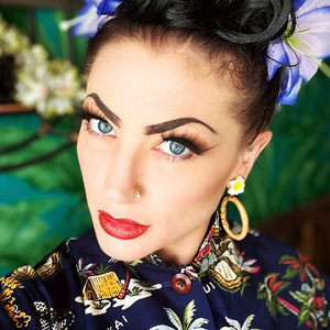 Bamboo & Plumeria Hoops - Earrings - Bamboo Hoops Earrings - Vintage Exotica Style - Hula Pinup Girl - Bamboo Jewelry - Glitter Paradise®