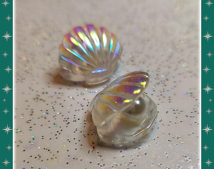 Mermaid's Gem - Earrings - Seashell Earrings - Mermaid Earrings - Mermaid Jewelry - 50s Shell Earrings - Beach Earrings - Glitter Paradise®
