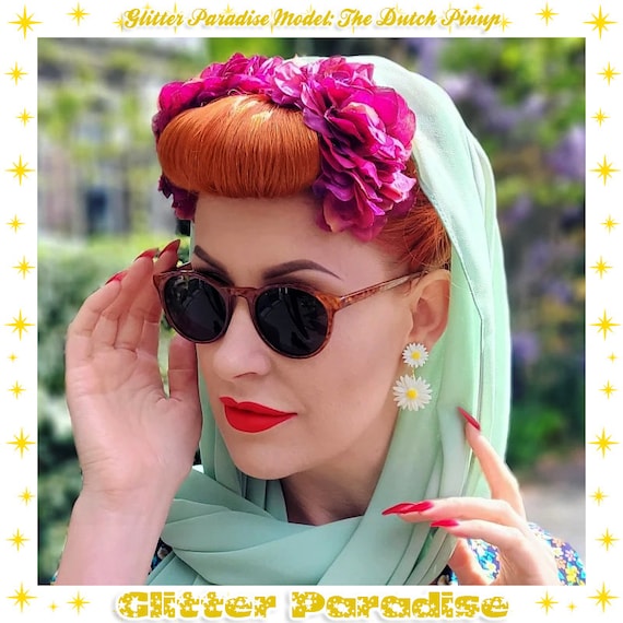 Daisy Drops - Earrings - Daisies - Flower Jewelry - Daisy