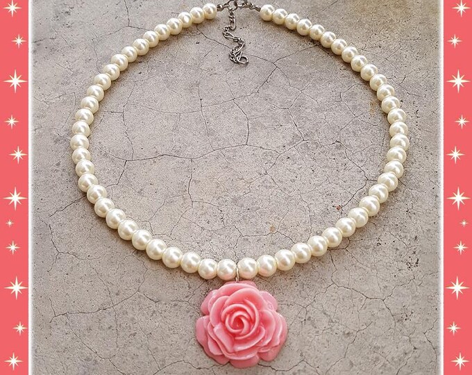 Vintage Rose and Pearls - Necklace - Rose Necklace - Rose Pendant - Vintage Roses Jewelry - Romantic Flowers 50s Floral - Glitter Paradise®