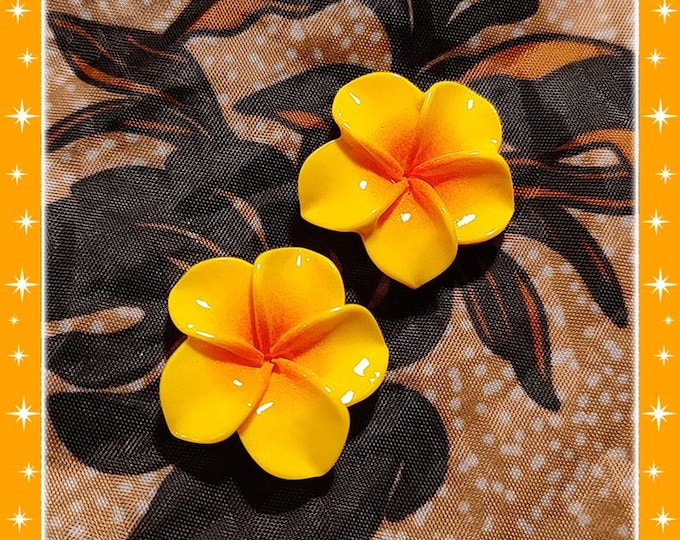 Sunny Frangipani – Earrings – Frangipani Flowers Jewelry – Plumeria Earrings – Plumeria Jewelries - Frangipani Earrings – Glitter Paradise®