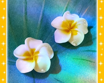 Plumeria - Oorbellen - Plumeria Oorbellen - Vintage Exotica - Frangipani Oorbellen - Jaren '50 Plumeria Sieraden - Plumeria Bloem - Glitter Paradise®