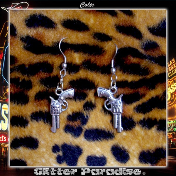 Colts - Boucles d'Oreilles - Revolver - Pistols - Guns - Cowboy - Cowgirl - Western - Wild Old West - Bang - Weapon - Glitter Paradise®