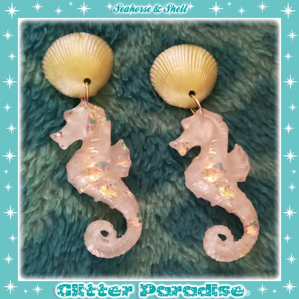 30s Celluloid Style Seahorse & Shell - Boucles d'Oreilles Hippocampe - Collier Celluloid Style Années 1930 - Hippocampe - Glitter Paradise®