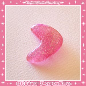 Atomic Boomerang Brooch: Mid-Century Modern Glitter Lucite Pin Pink