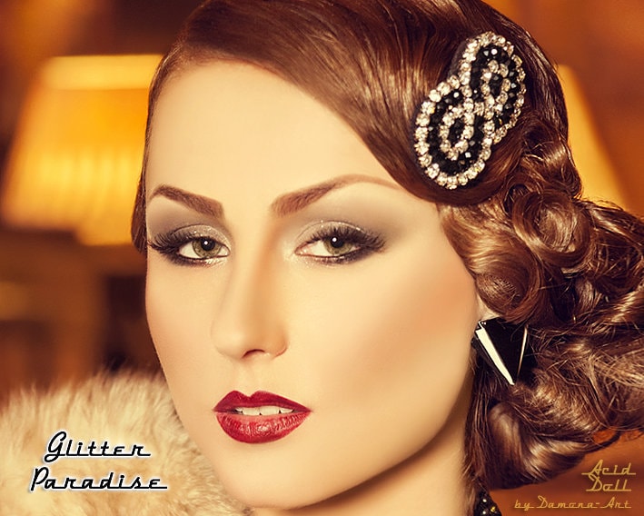 Gatsby Triangle - Earrings - Art-Deco Earrings - 20s - Roaring Twenties 