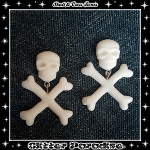 Skull and Crossed Bones - Earrings - Skull - Ghoul - Punk - Rockabilly - Cute & Dead - Crossed Bones - Gothic - Dead - Glitter Paradise®