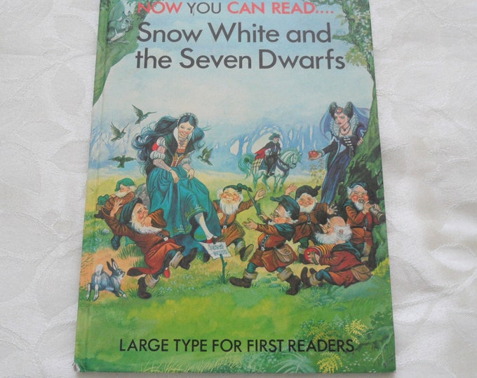 Snow White and the Seven Dwarfs Large Type For First Time Readers 1984