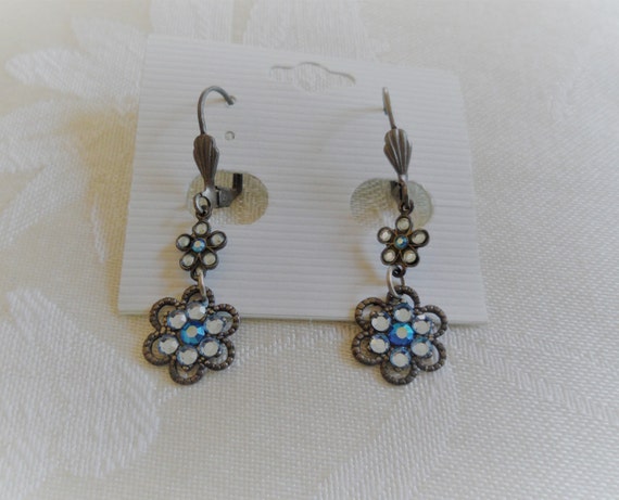 Sparkling Light Blue Crystal Floral Dangle Earrin… - image 4