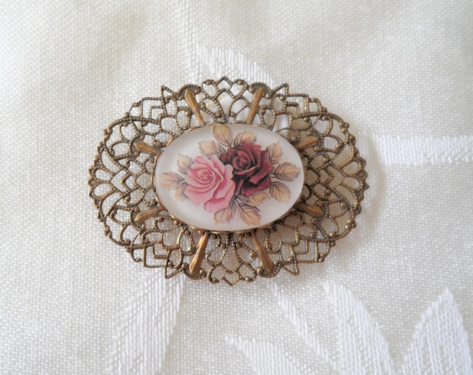 Vintage Floral Filigree Brooch Pin