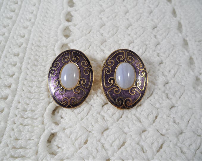 Signed Mona So Purple Cloisonne Gold Tone Clip On Oval Earrings