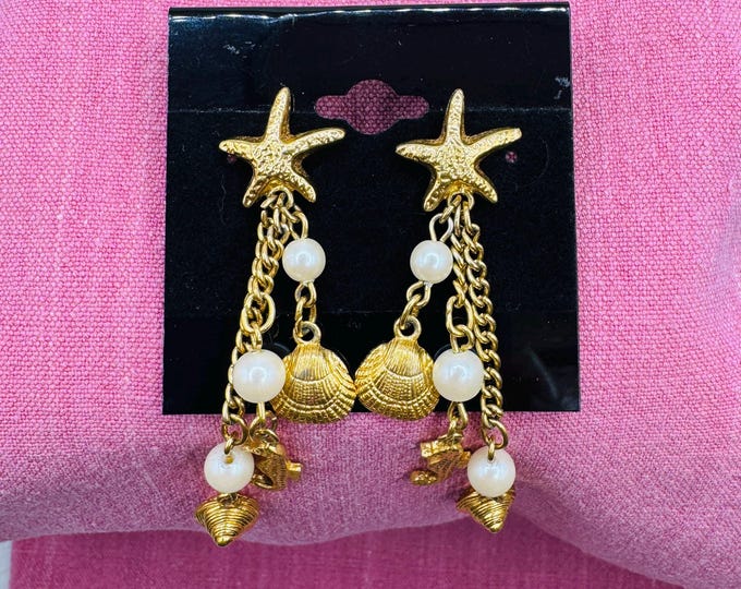 Vintage Gold Shell Charm Earrings