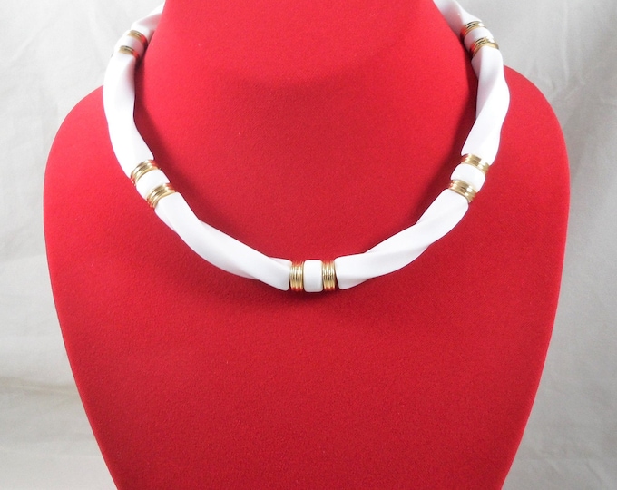Vintage White Gold Tone Choker Necklace