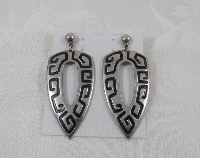 Vintage Silver Tone Black Dangle Pierced Earrings