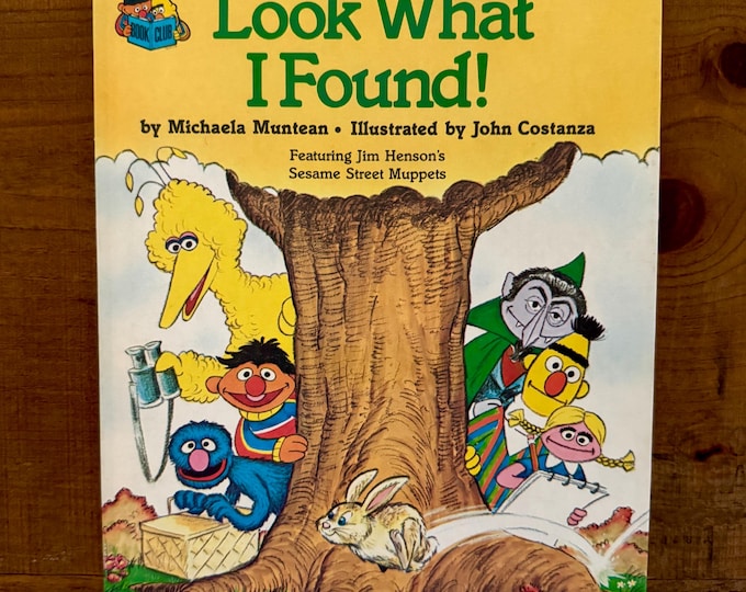 Vintage / Retro 1981 Look What I Found! Sesame Street Book Club Featuring Jim Henson's Muppet