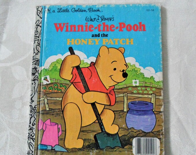 A Little Golden Book Walt Disney's And The Honey Patch 1980s