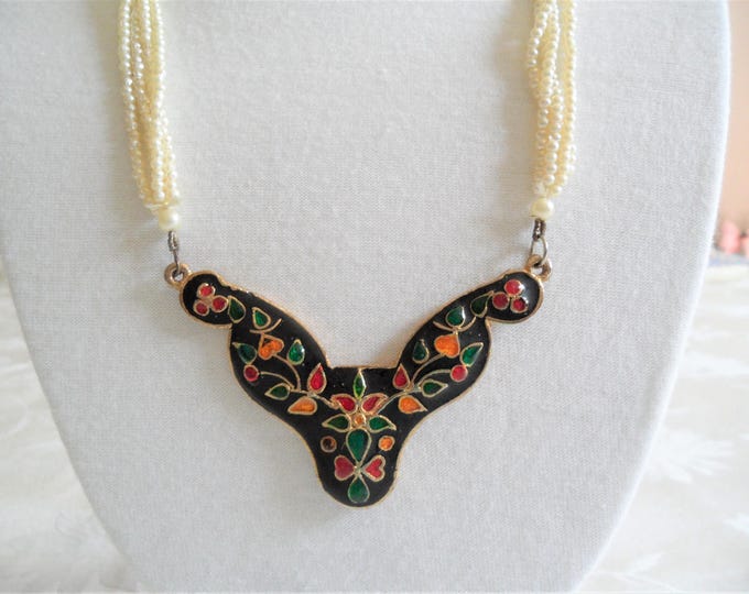 Multi Layer Faux Pearls Enameled Flower leaf Vintage Pendant Necklace