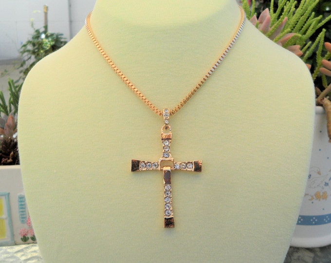 Gold Tone  Clear Rhinestones Cross Pendant Chain Necklace