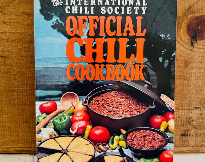 The International Chili Society Official Chili Cookbook Paperback