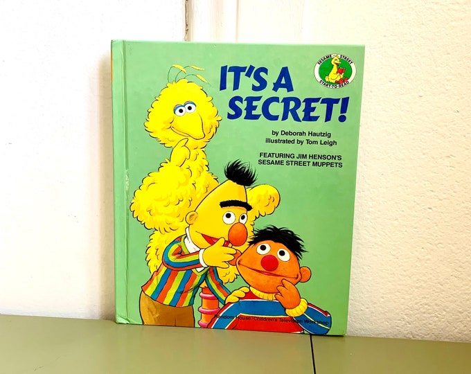 It’s A Secret! Sesame Street Start-To Read Hardcover 1980s