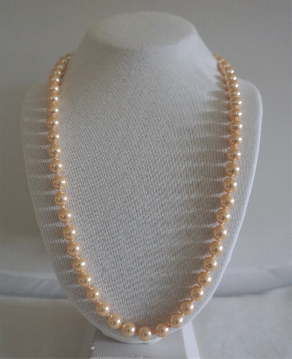 Signed Joan Rivers Faux Pearl Necklace - image 3