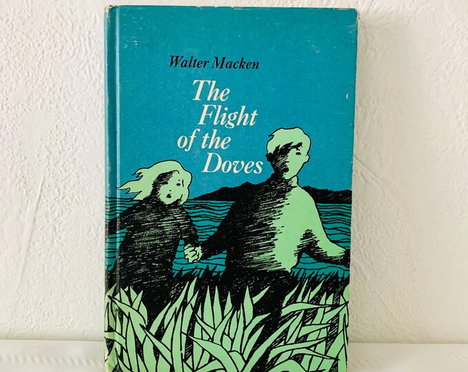 1968, The Flight of the Doves by Walter Macken, HB Macmillan, Weekly Reader, VG